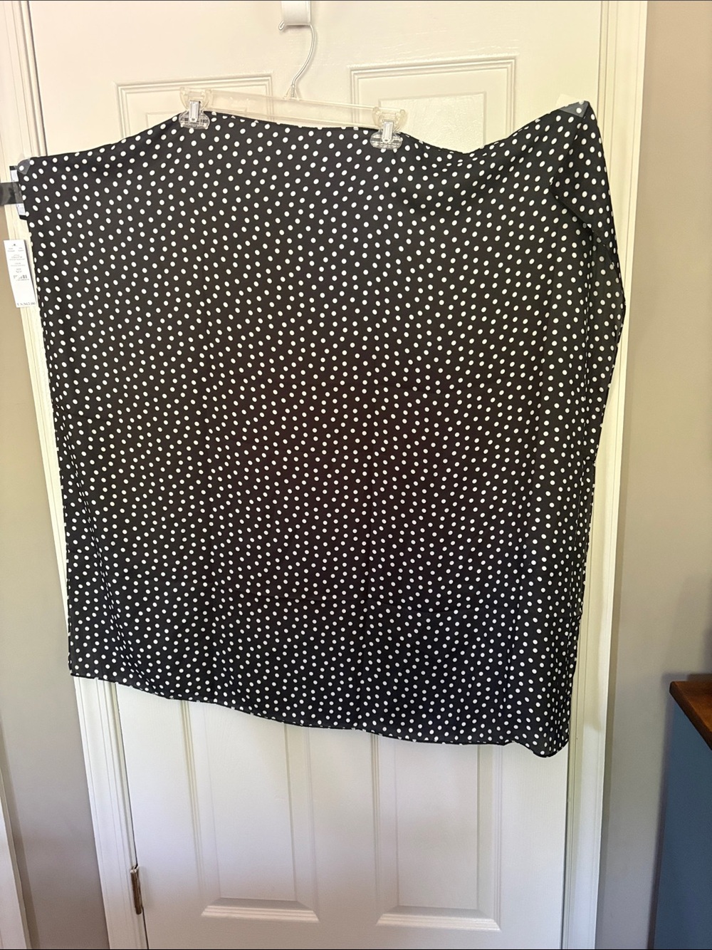 White House Black Market Square Scarf